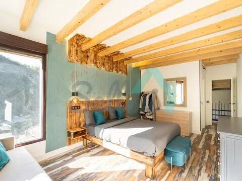 Casa de 200 m² en Mieres