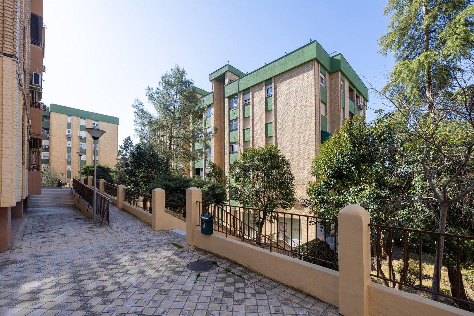 Piso de 137 m² en Granada