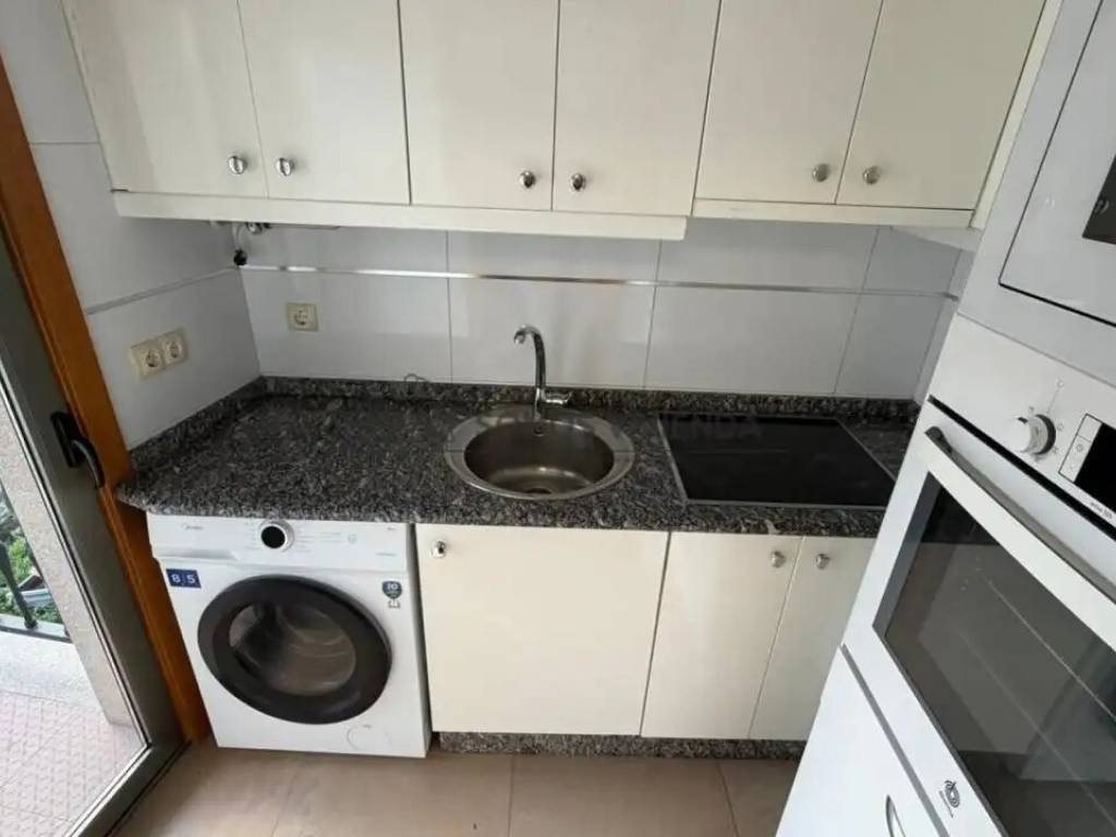 Piso de 95 m² en Ourense
