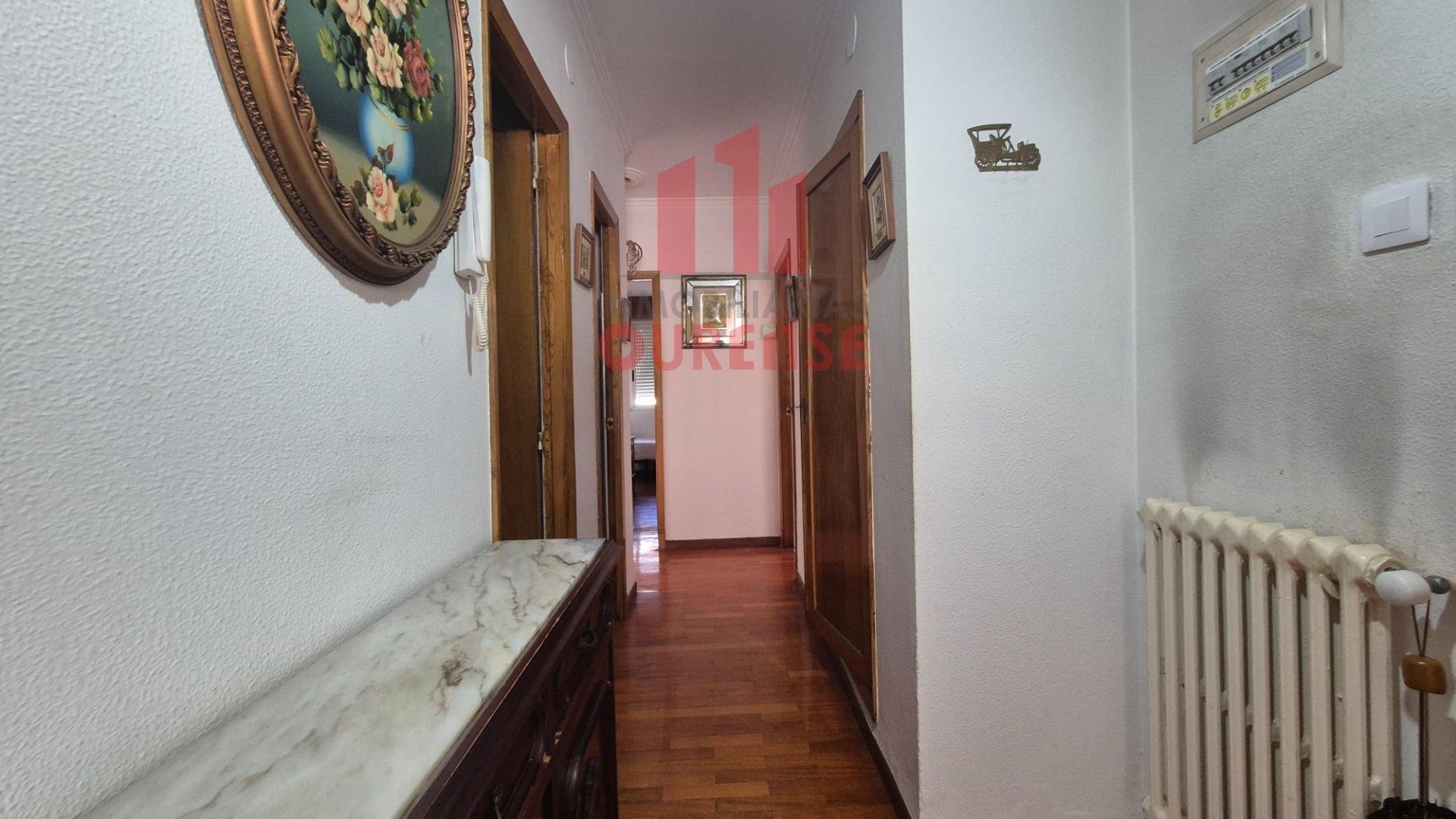 Piso de 87 m² en Ourense