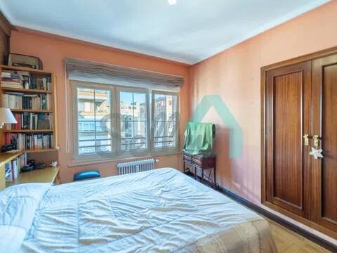 Piso de 120 m² en Oviedo
