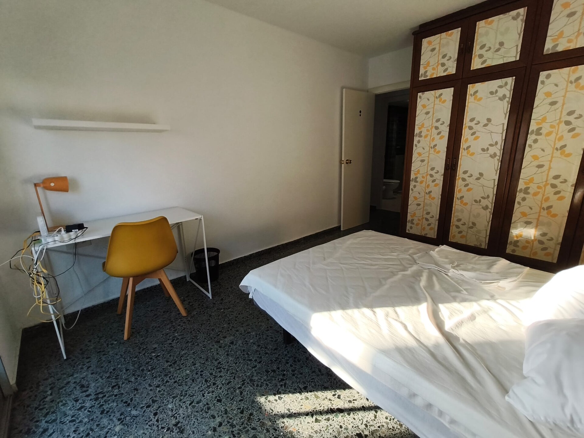 Habitació de lloguer, Burjassot