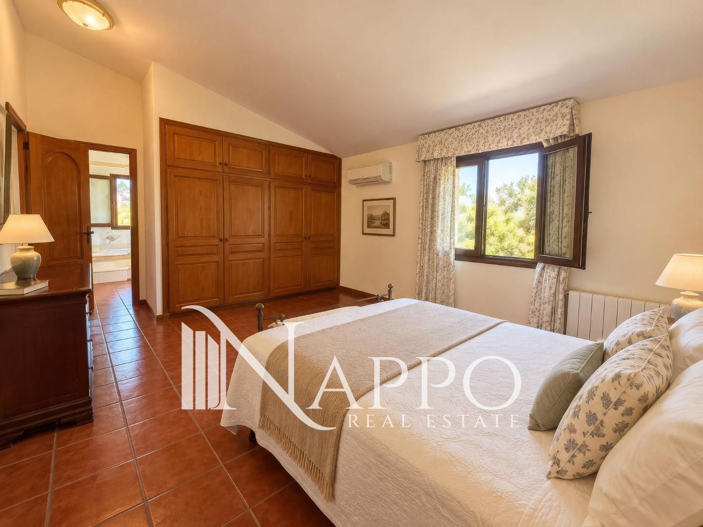 Casa de 250 m² en Esporles