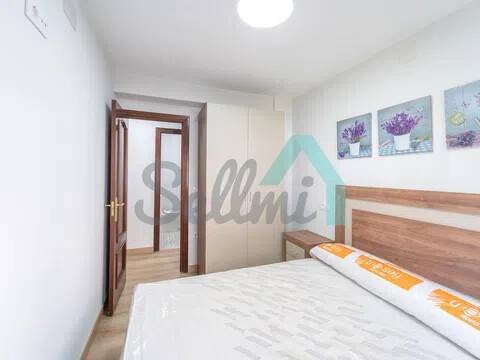 Piso de 101 m² en Oviedo