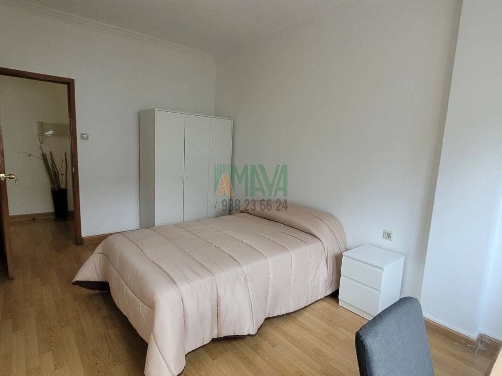 Piso de 120 m² en Ourense