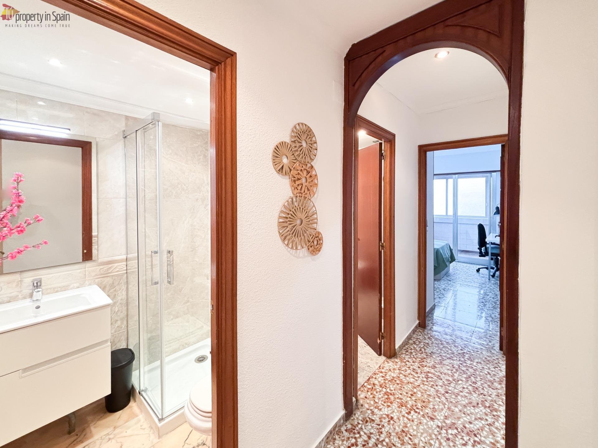 Habitación 96 m², Alicante