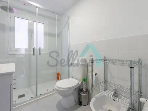 Piso de 87 m² en Oviedo