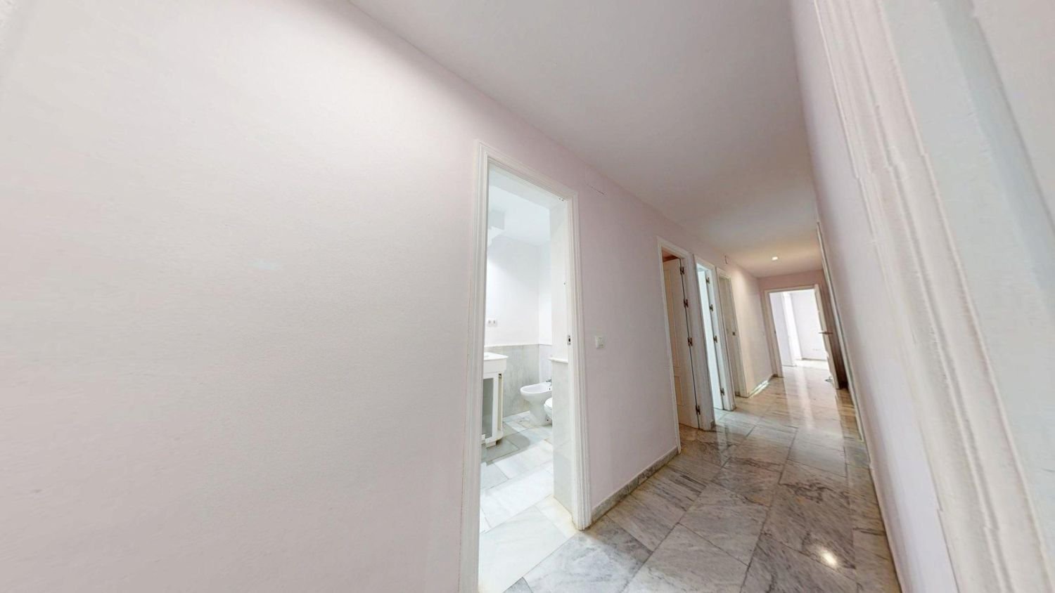 Haus 370 m² in Mairena del Aljarafe
