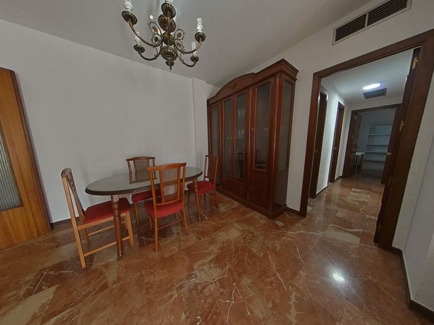 Pis de 95 m² a Còrdova