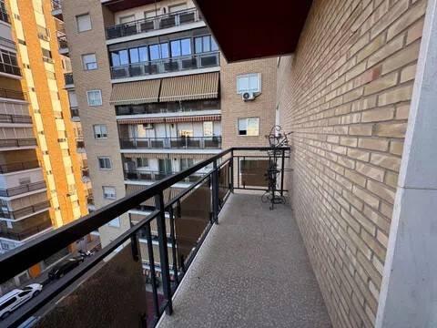 Piso de 216 m² en Sevilla