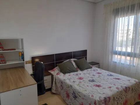 Habitació de lloguer, Albatera