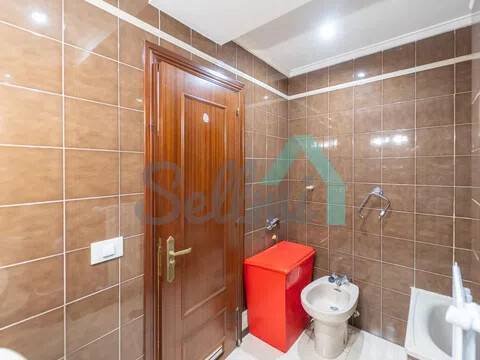Piso de 105 m² en Oviedo