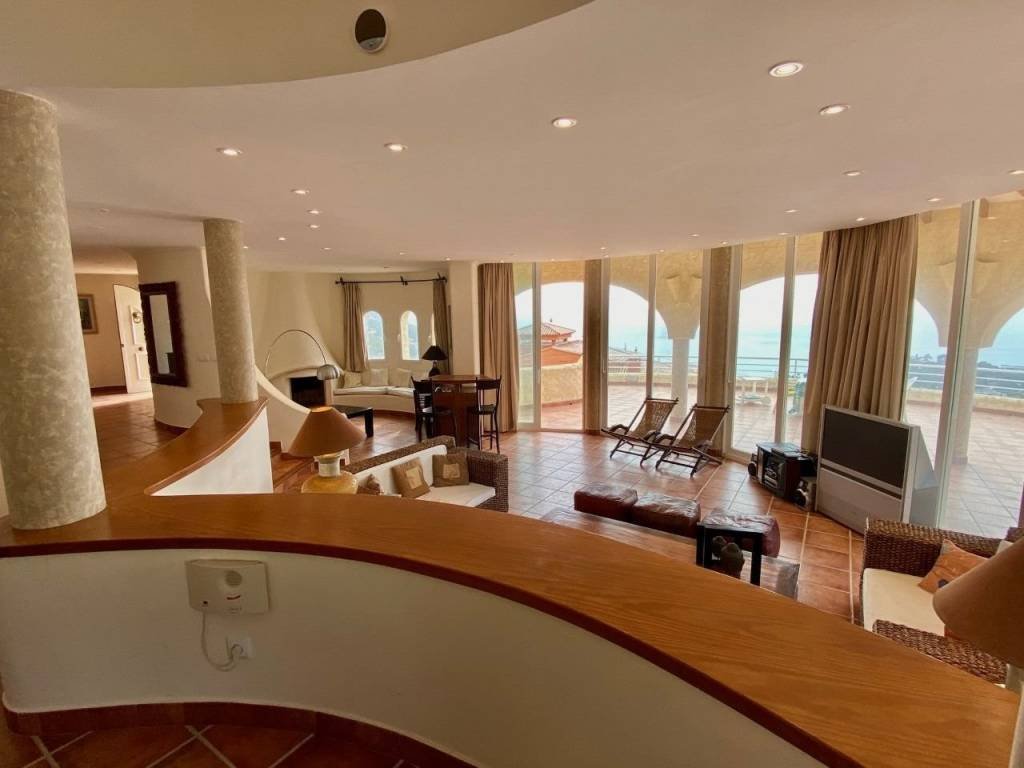 Haus 500 m² in Altea