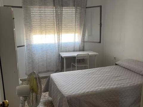 Habitació de lloguer, Almeria