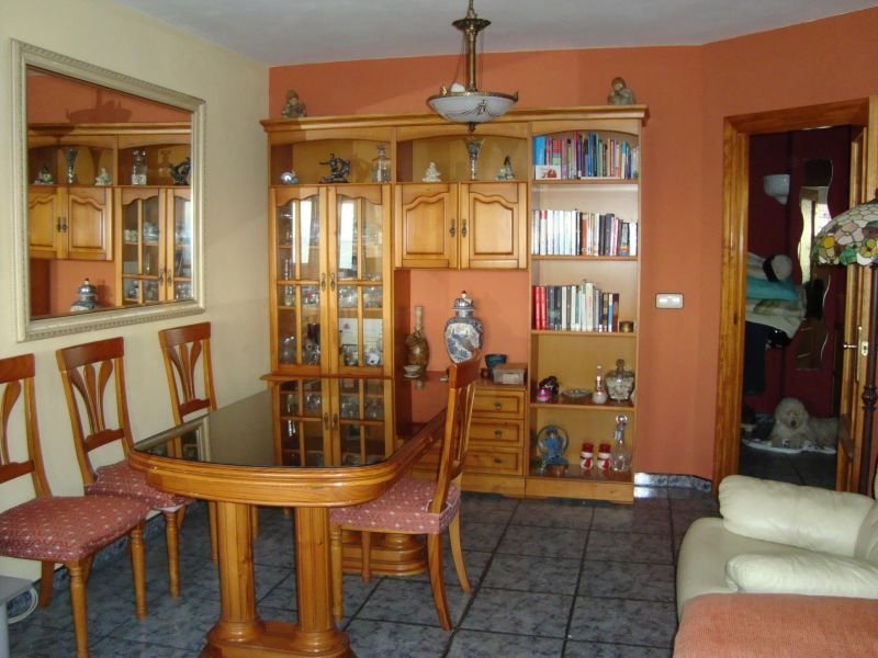 Habitación 250 m², Almería
