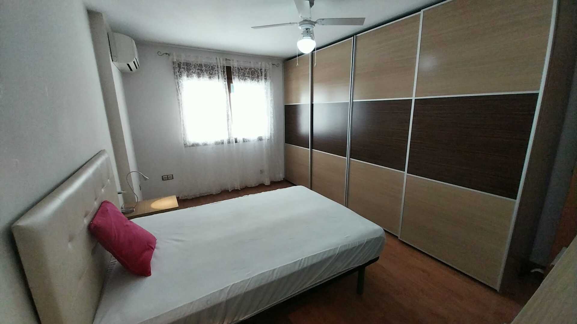 Piso de 86 m² en Granada