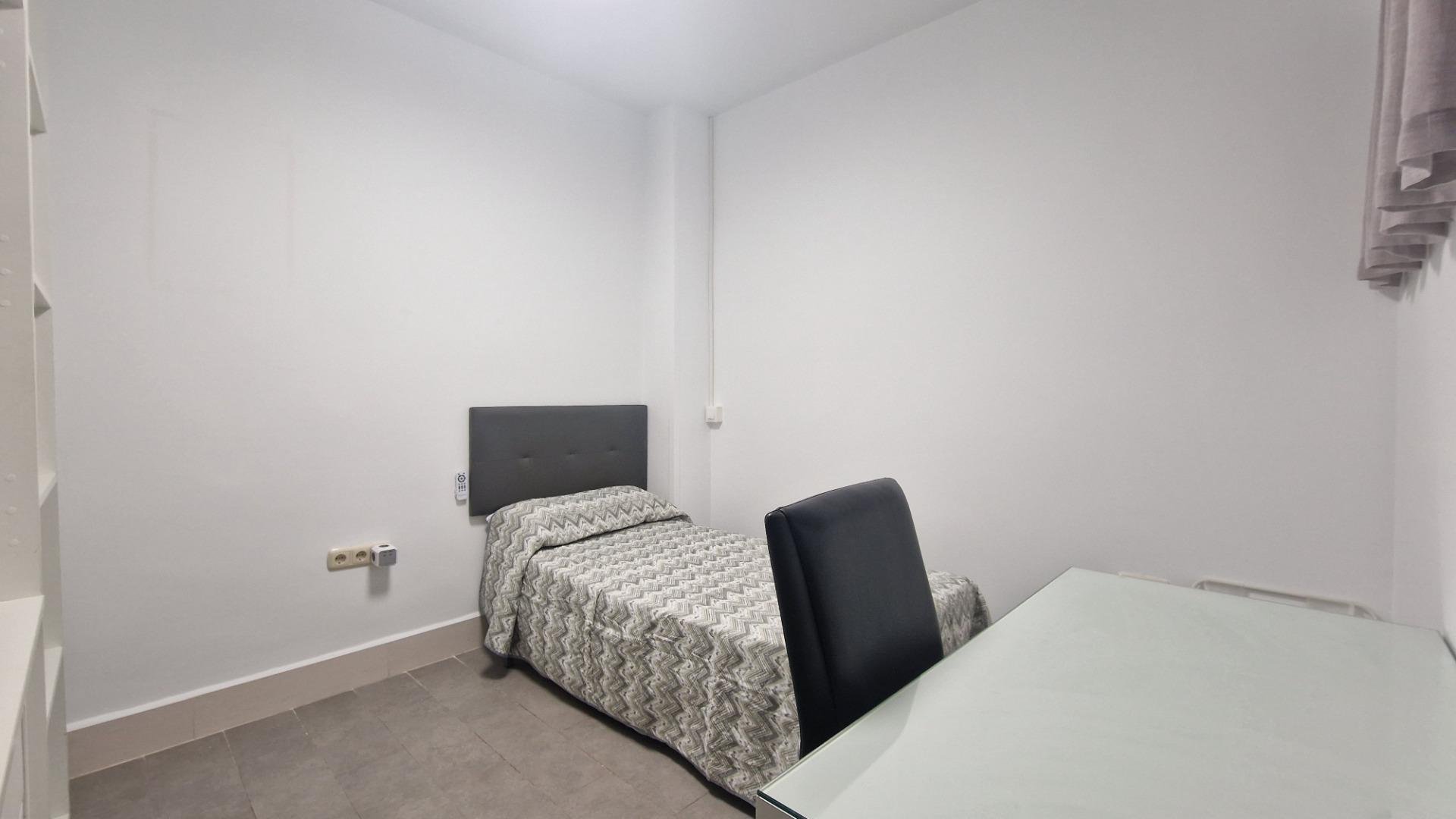 Quarto 15 m², Málaga