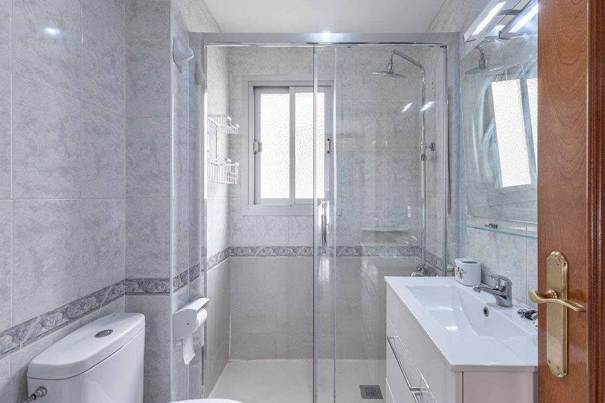 Piso de 89 m² en Granada