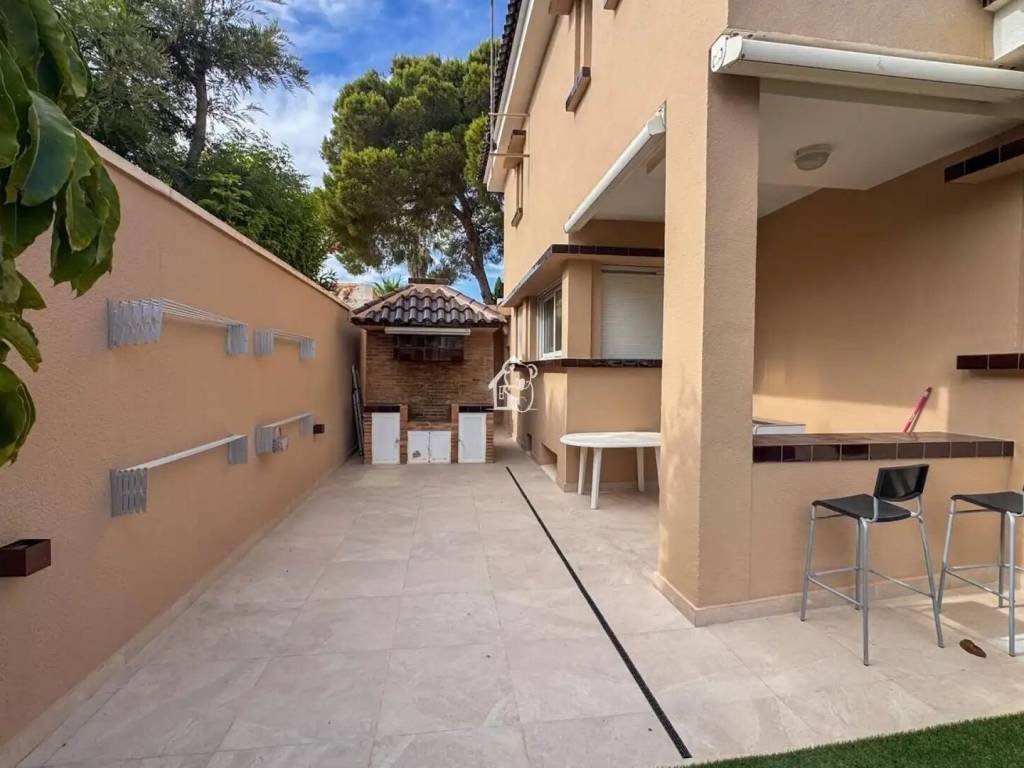 Casa 400 m² a Orihuela