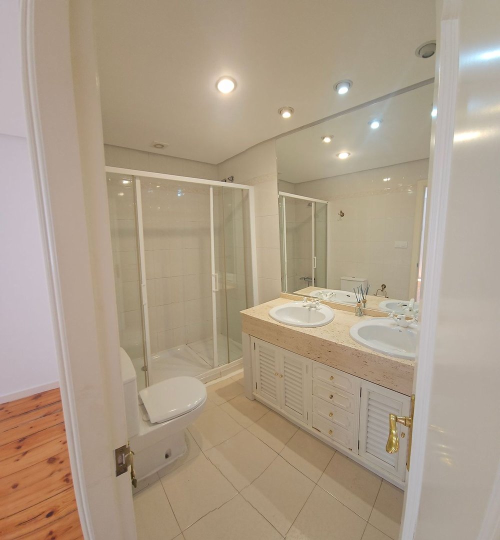 Pis de 204 m² a Ourense