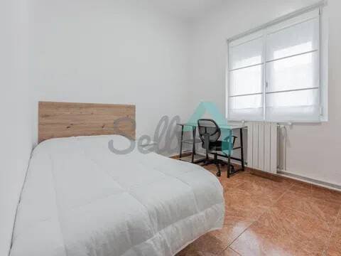 Habitación 137 m², Oviedo