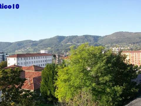 Pis de 85 m² a Oviedo