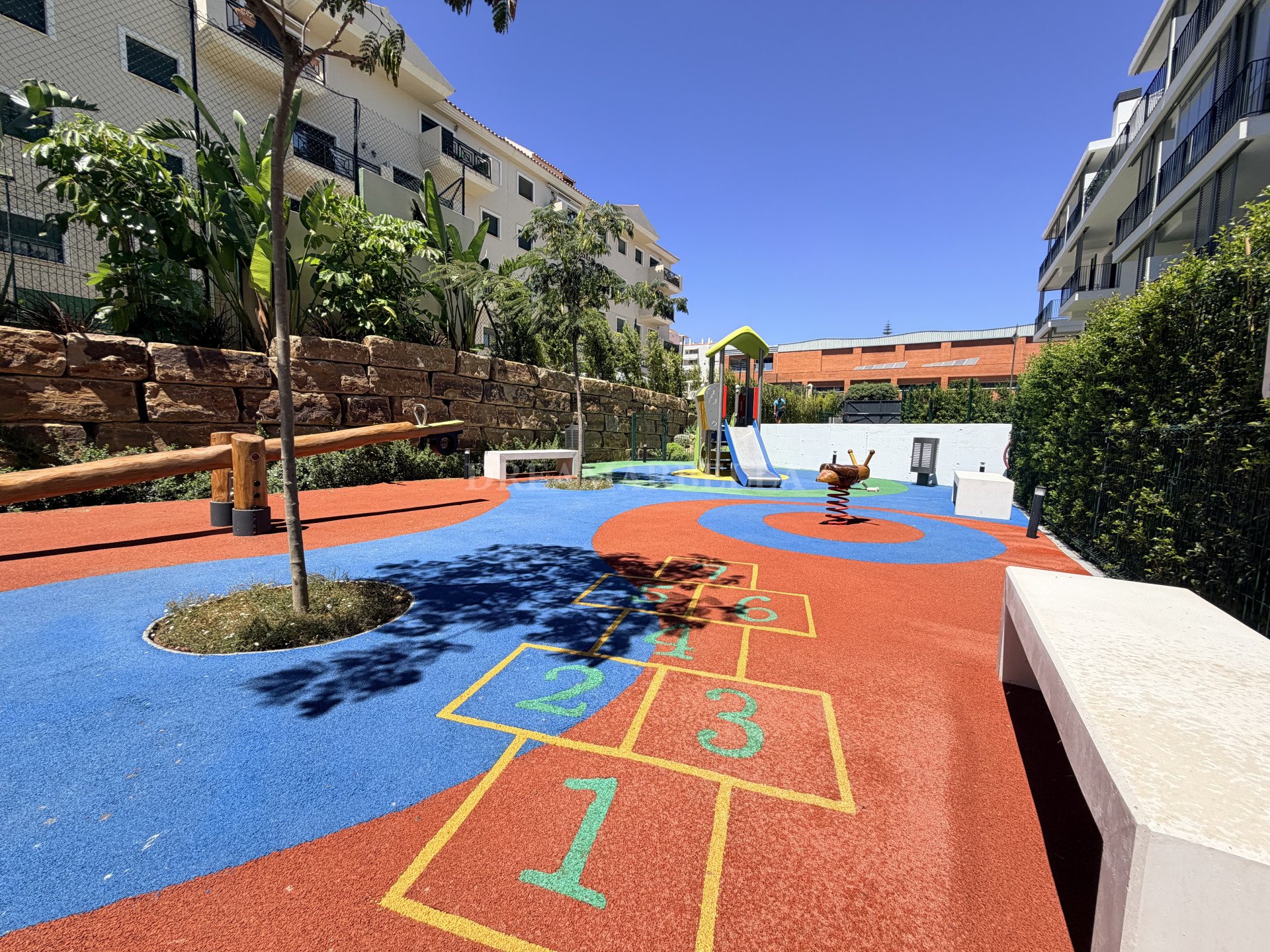 Wohnung 143 m² in Estepona