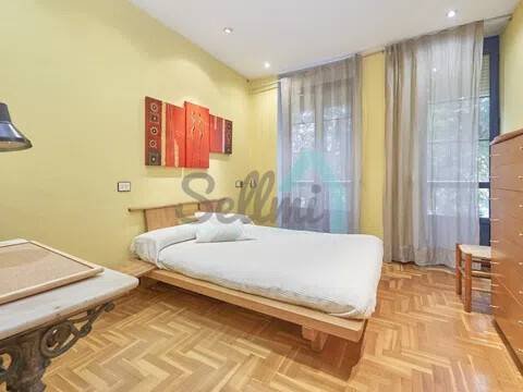 Piso de 57 m² en Oviedo
