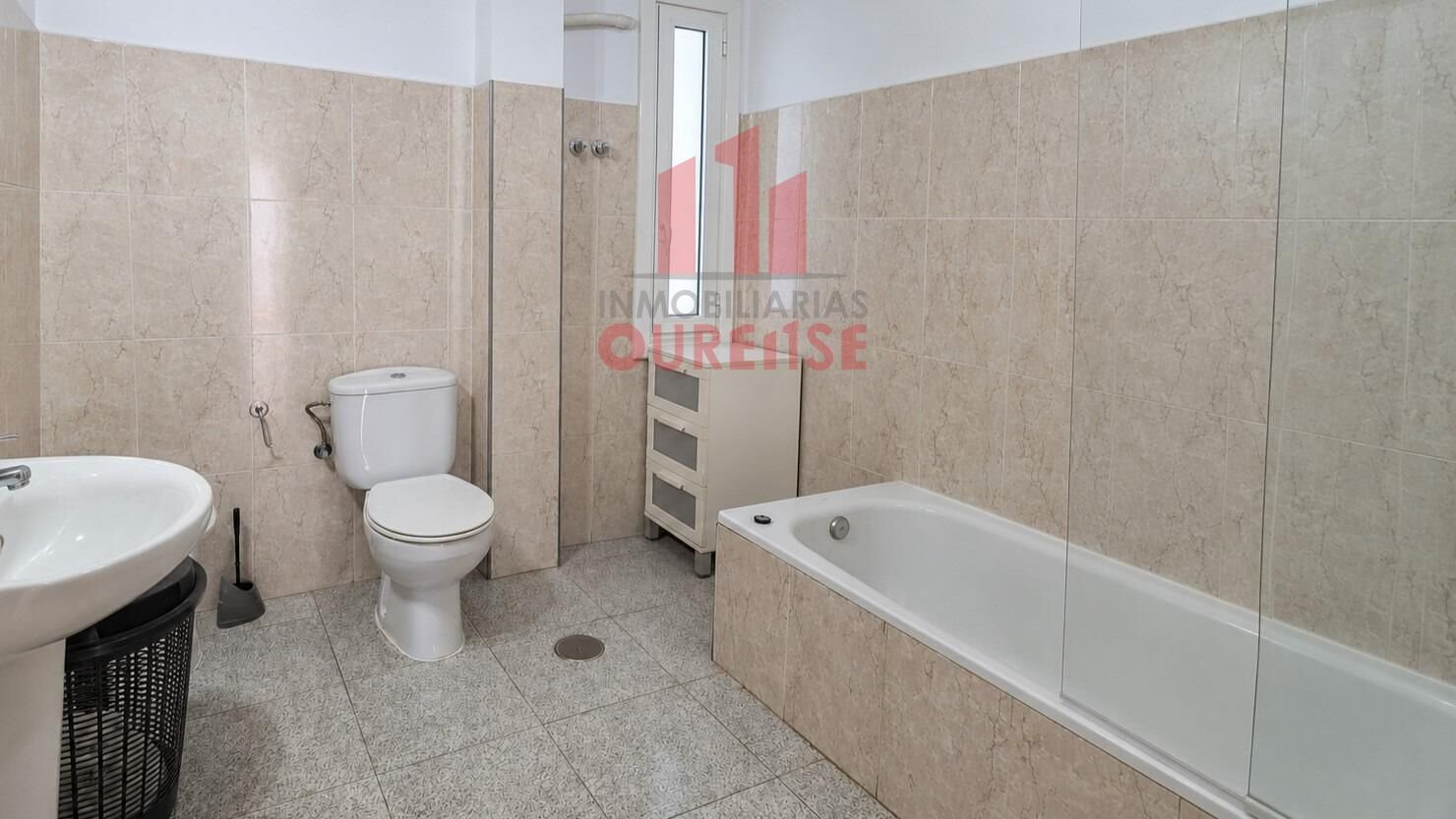 Piso de 94 m² en Ourense
