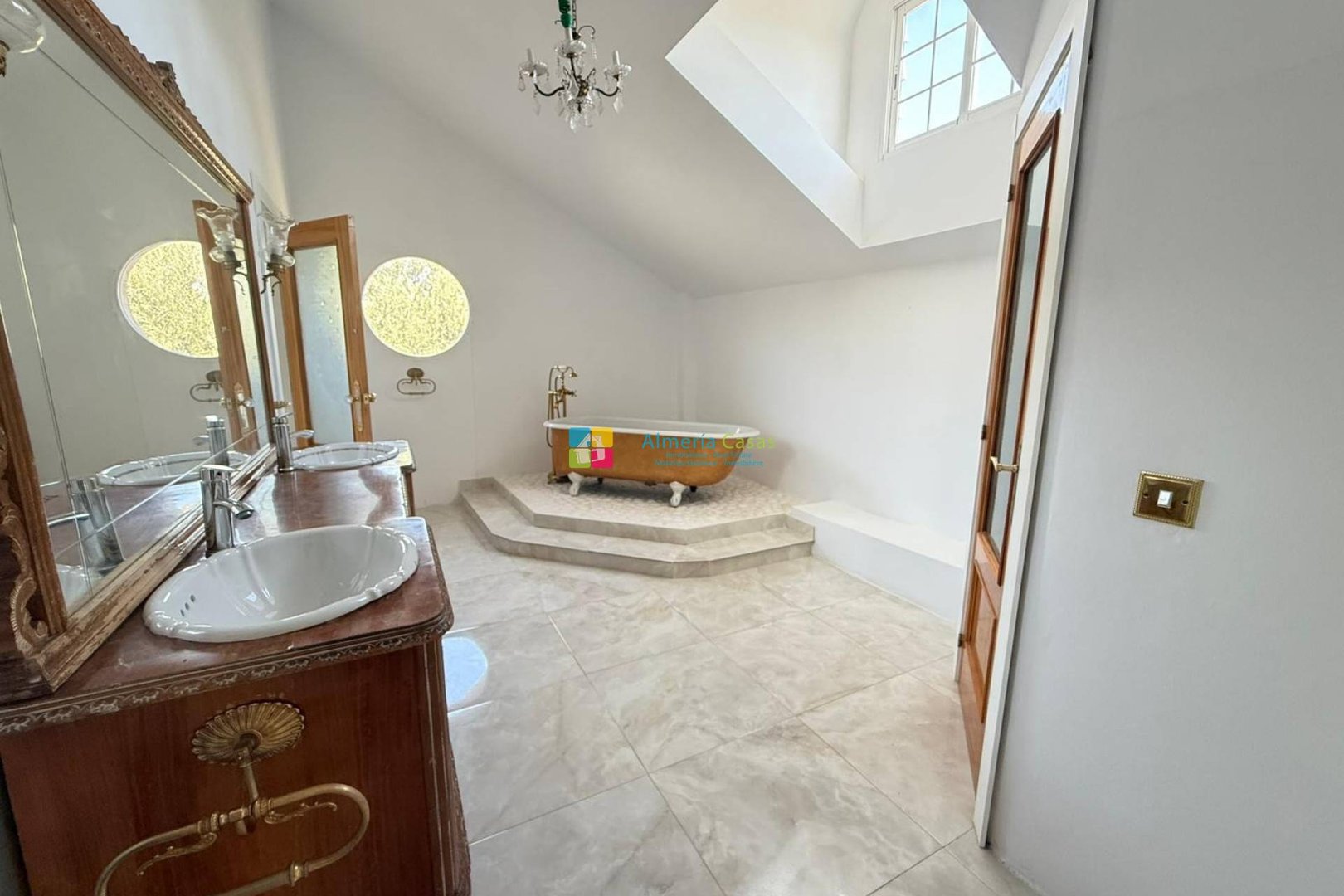 Piso de 300 m² en Albox