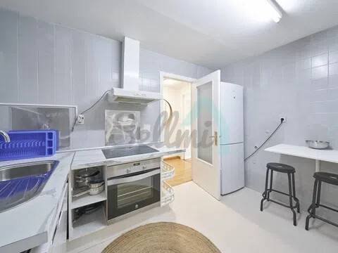 Piso de 87 m² en Oviedo