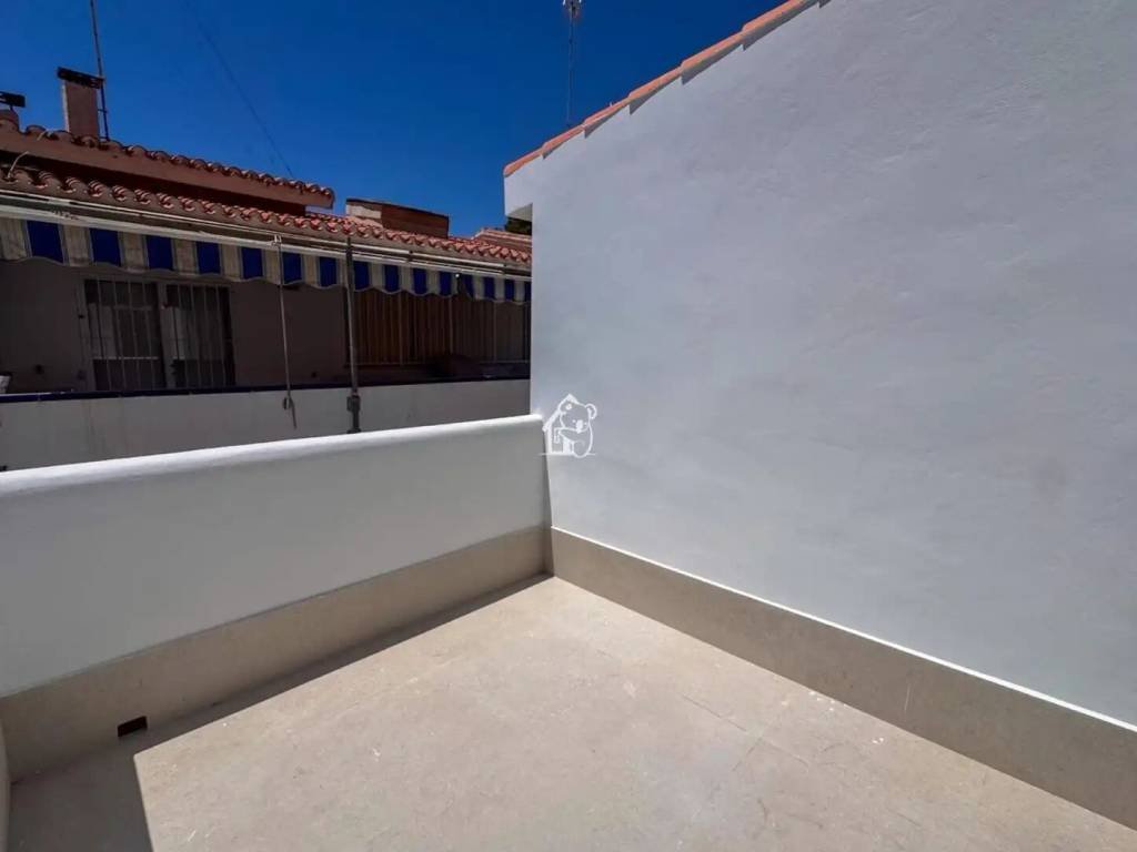 Casa de 260 m² a Oriola