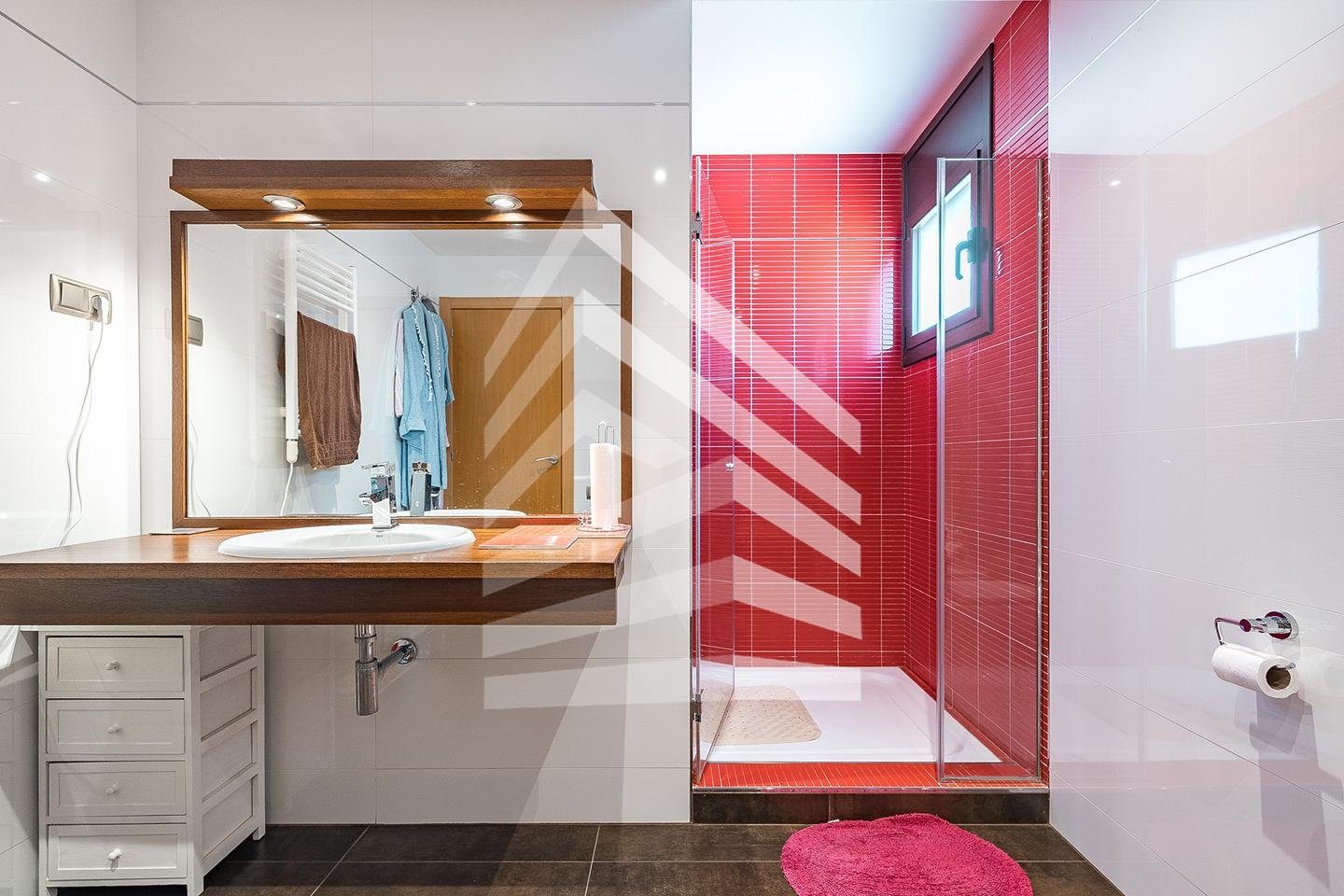 Haus 228 m² in Sant Just Desvern