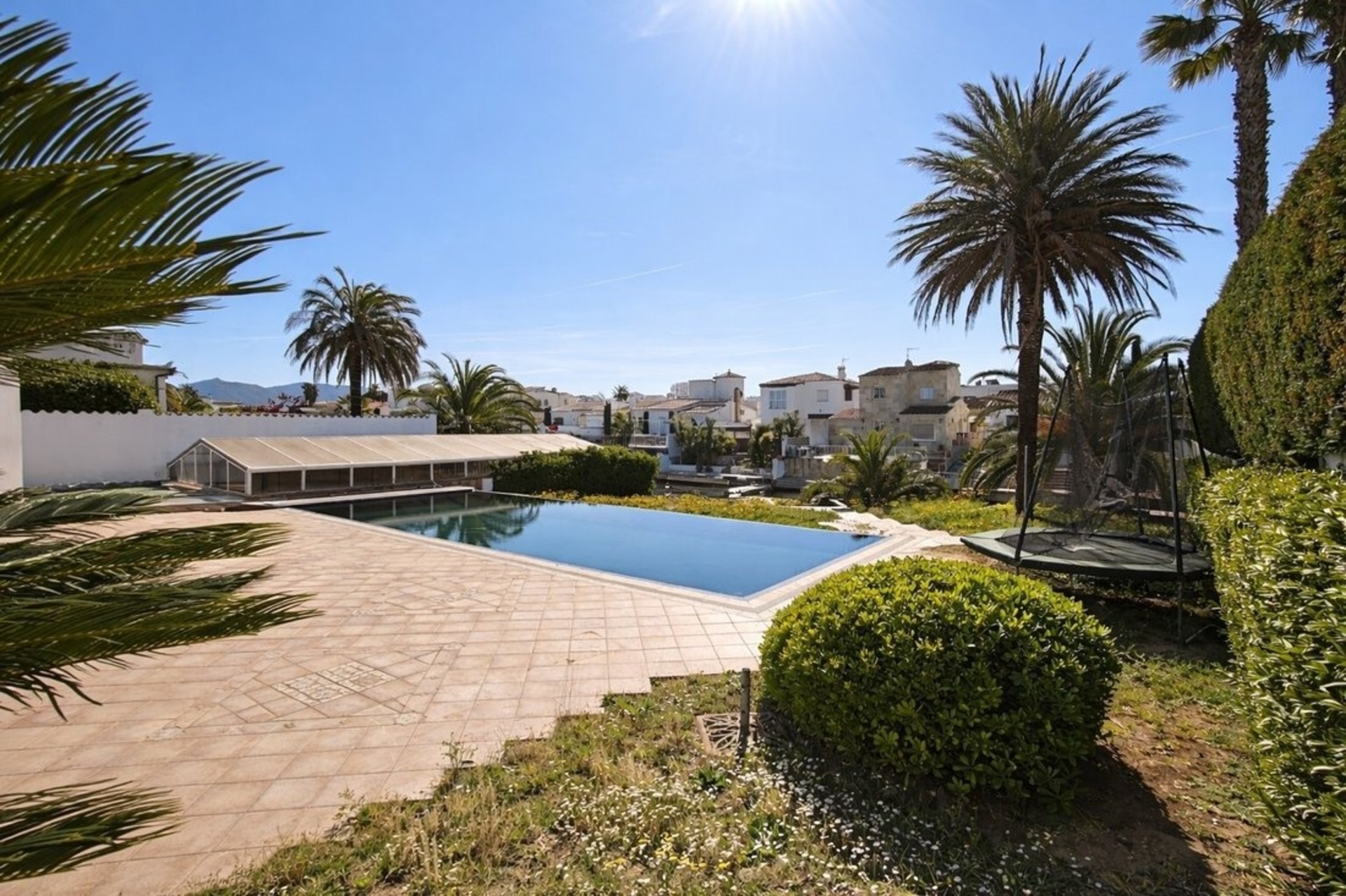 Piso de 397 m² en Castelló d'Empúries