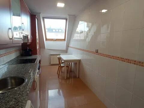Piso de 93 m² en Oviedo
