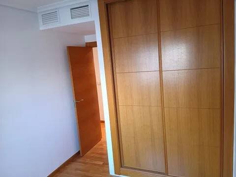 Piso de 80 m² en Albacete