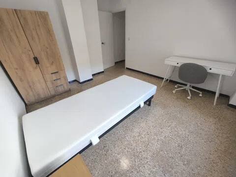 Habitación 100 m², Alcoy