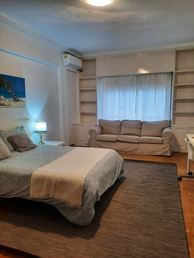 Zimmer zur Miete, Madrid
