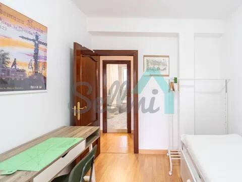 Piso de 67 m² en Oviedo