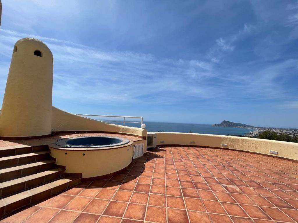 Haus 500 m² in Altea