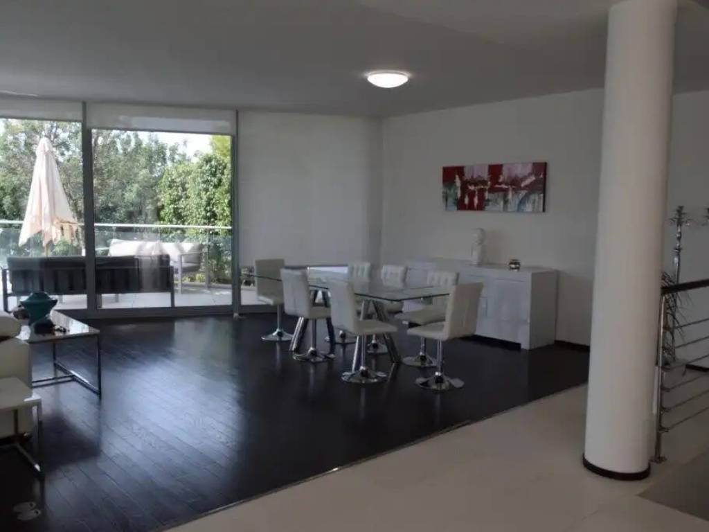 Casa de 330 m² en Marbella