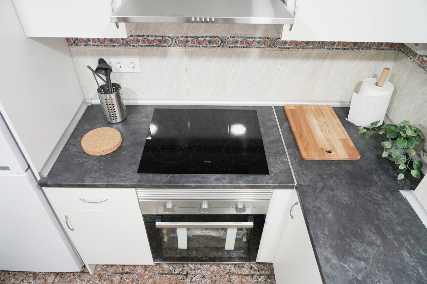 Zimmer 77 m², Valencia