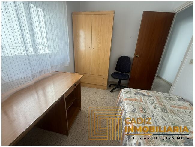 Piso de 90 m² en Cádiz
