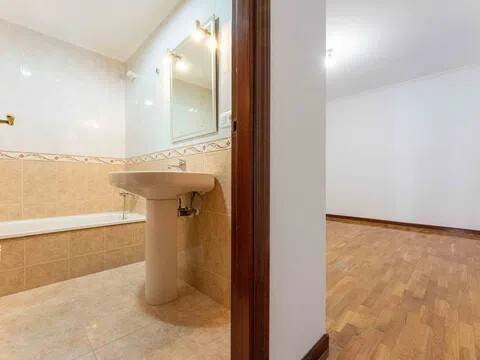 Wohnung 96 m² in Gijón / Xixón