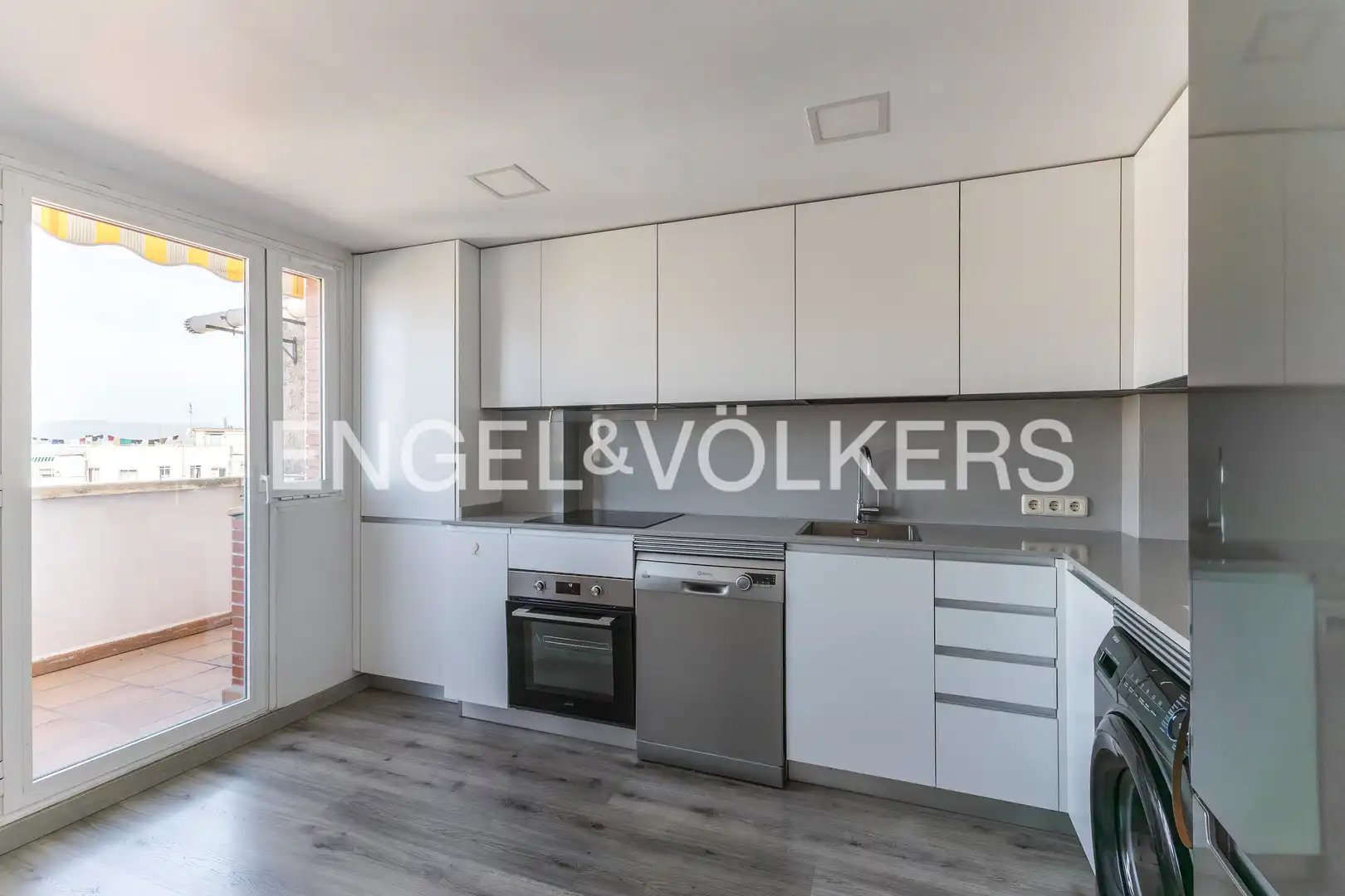 Wohnung 158 m² in Madrid