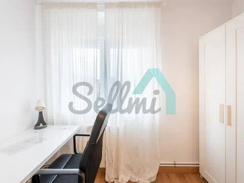 Piso de 93 m² en Oviedo