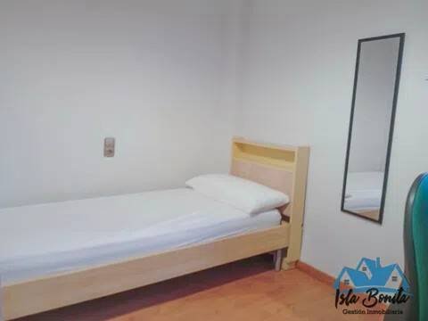 Piso de 66 m² en Sevilla