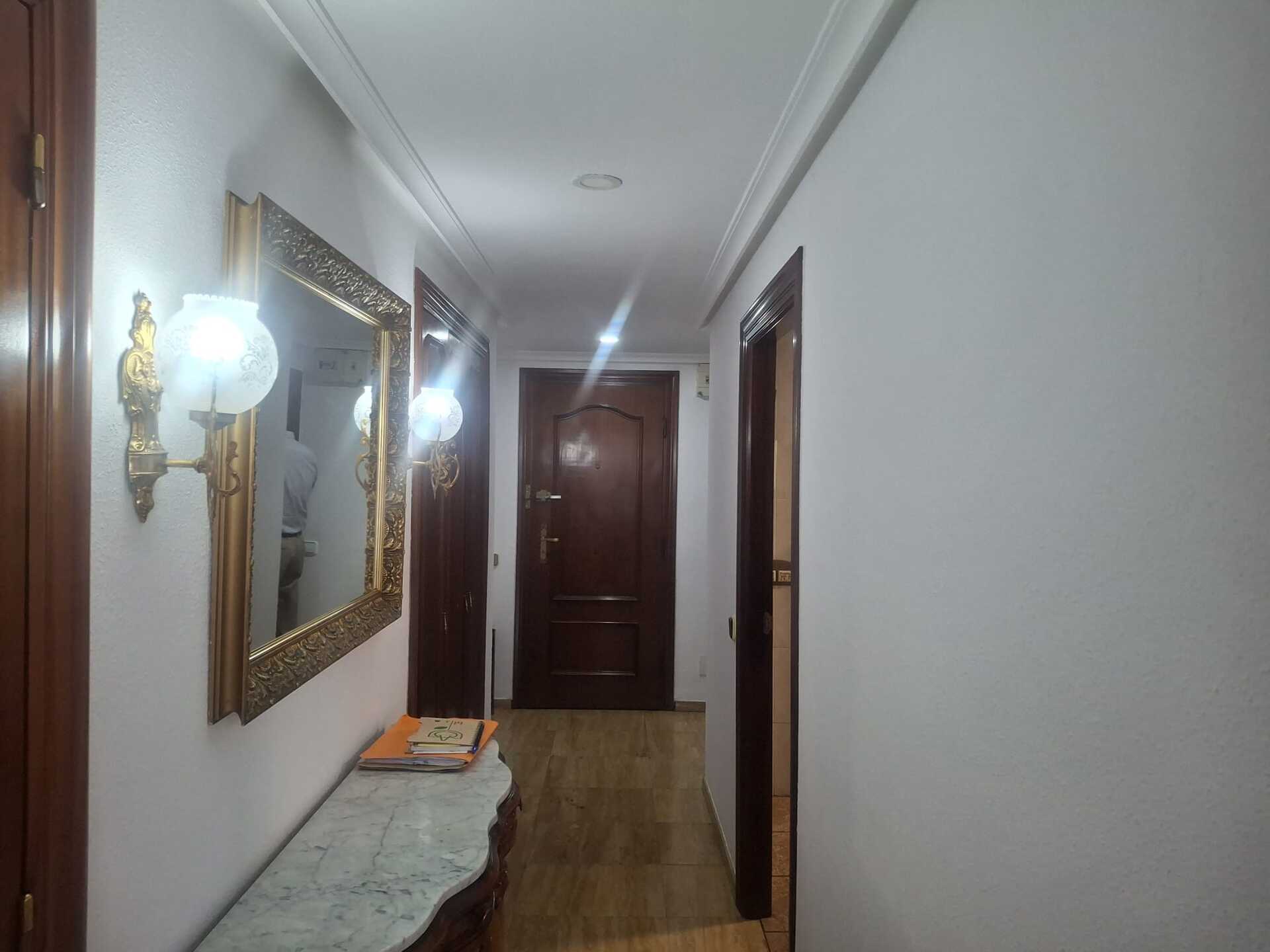Piso de 130 m² en Oviedo