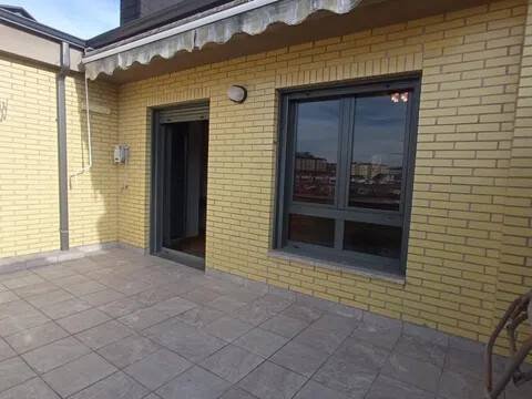Piso de 93 m² en Oviedo