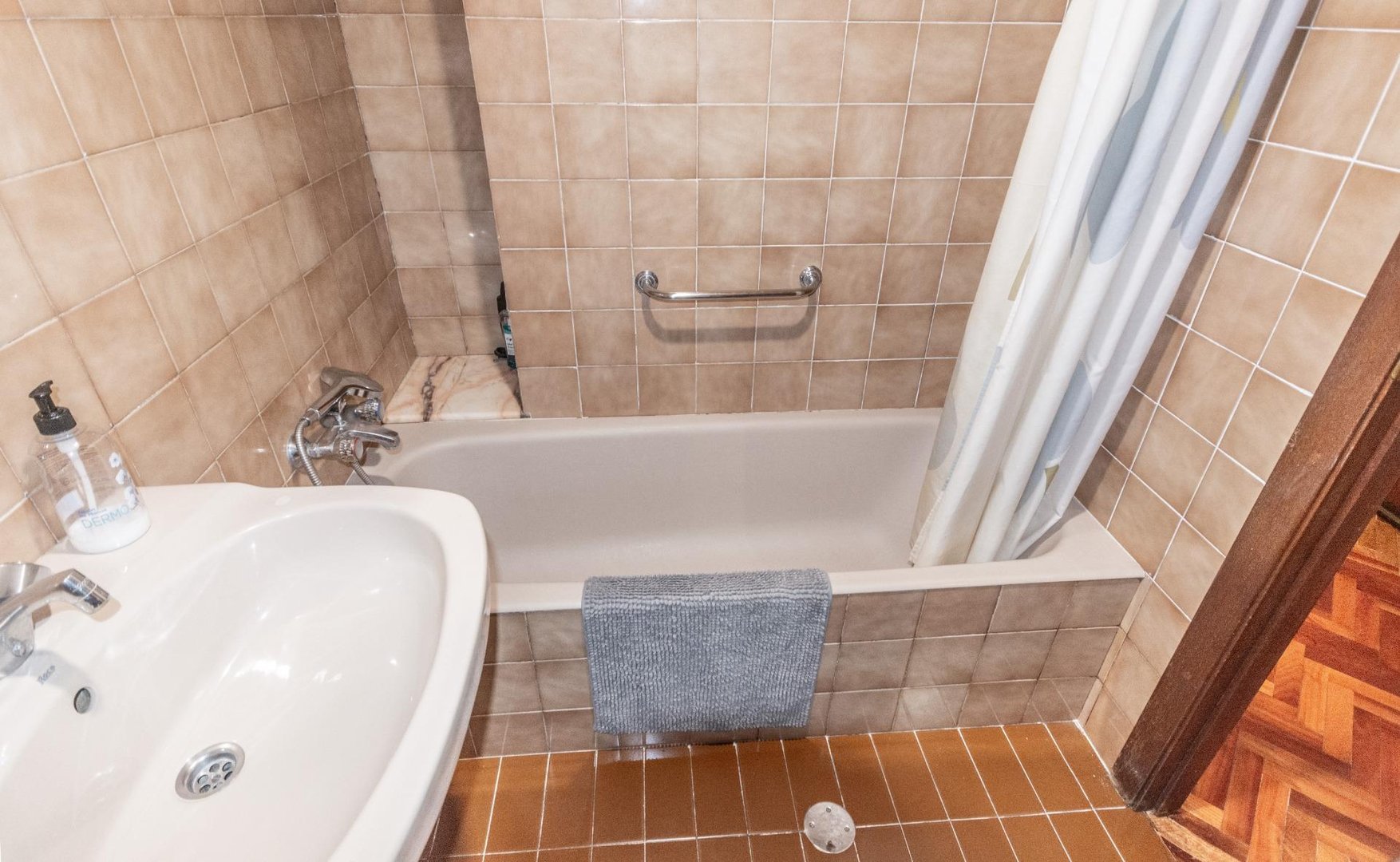 Piso de 63 m² en Oviedo